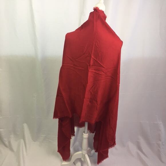 Soft Fringe Scarf Red - Picture 5 of 10